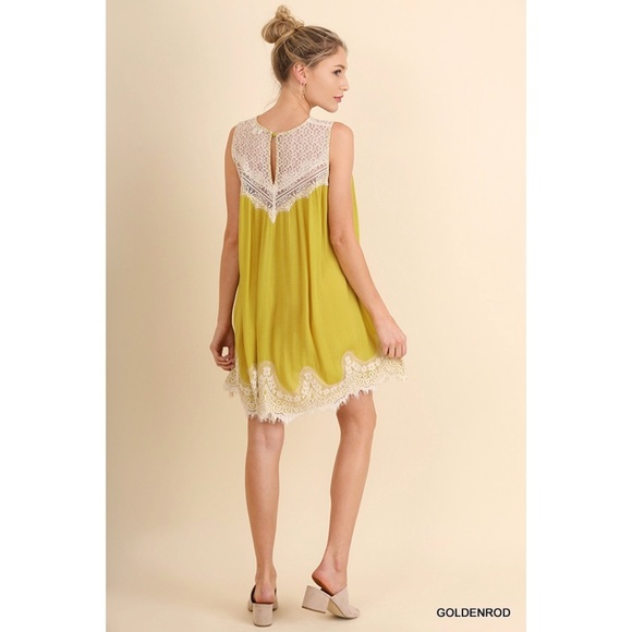 Strawberry Boho Style Lace Trim Tunic Dress - Picture 3 of 5